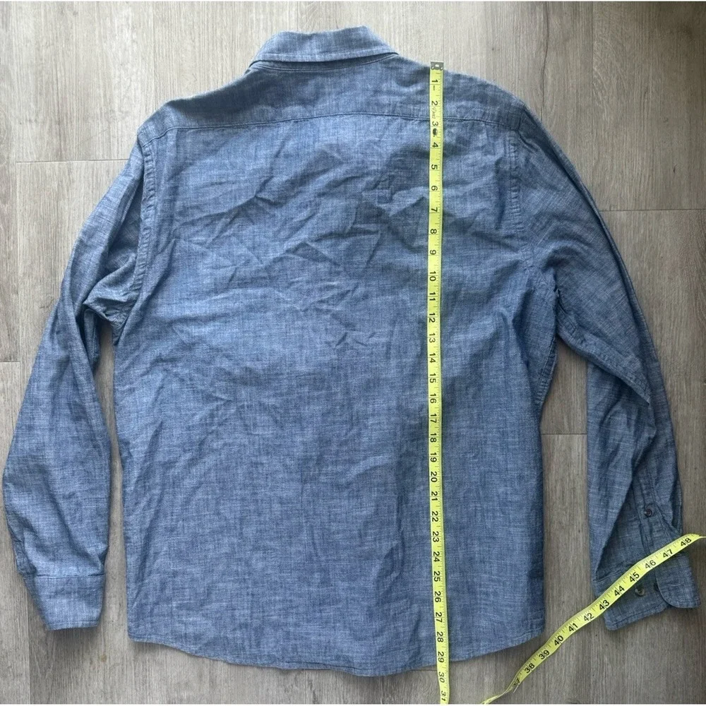 Banana Republic Slim Fit Chambray Button Down Shirt, Size Large, Blue